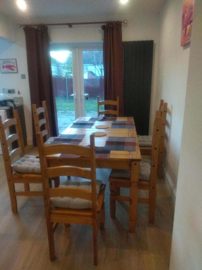 Cheltenham - 3 Bedroom, Parking, Disneyplus Ngoại thất bức ảnh