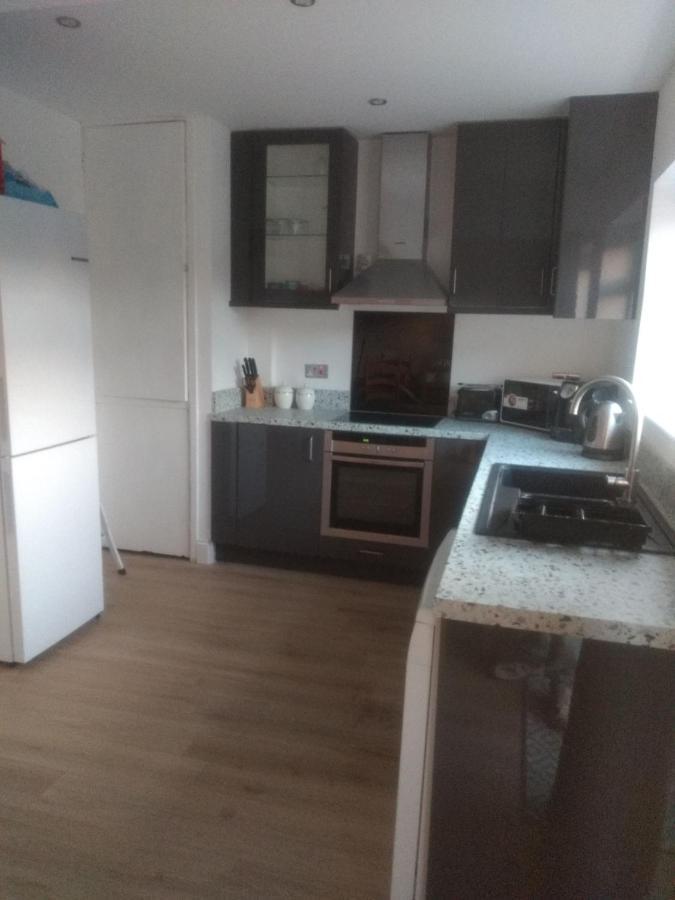 Cheltenham - 3 Bedroom, Parking, Disneyplus Ngoại thất bức ảnh